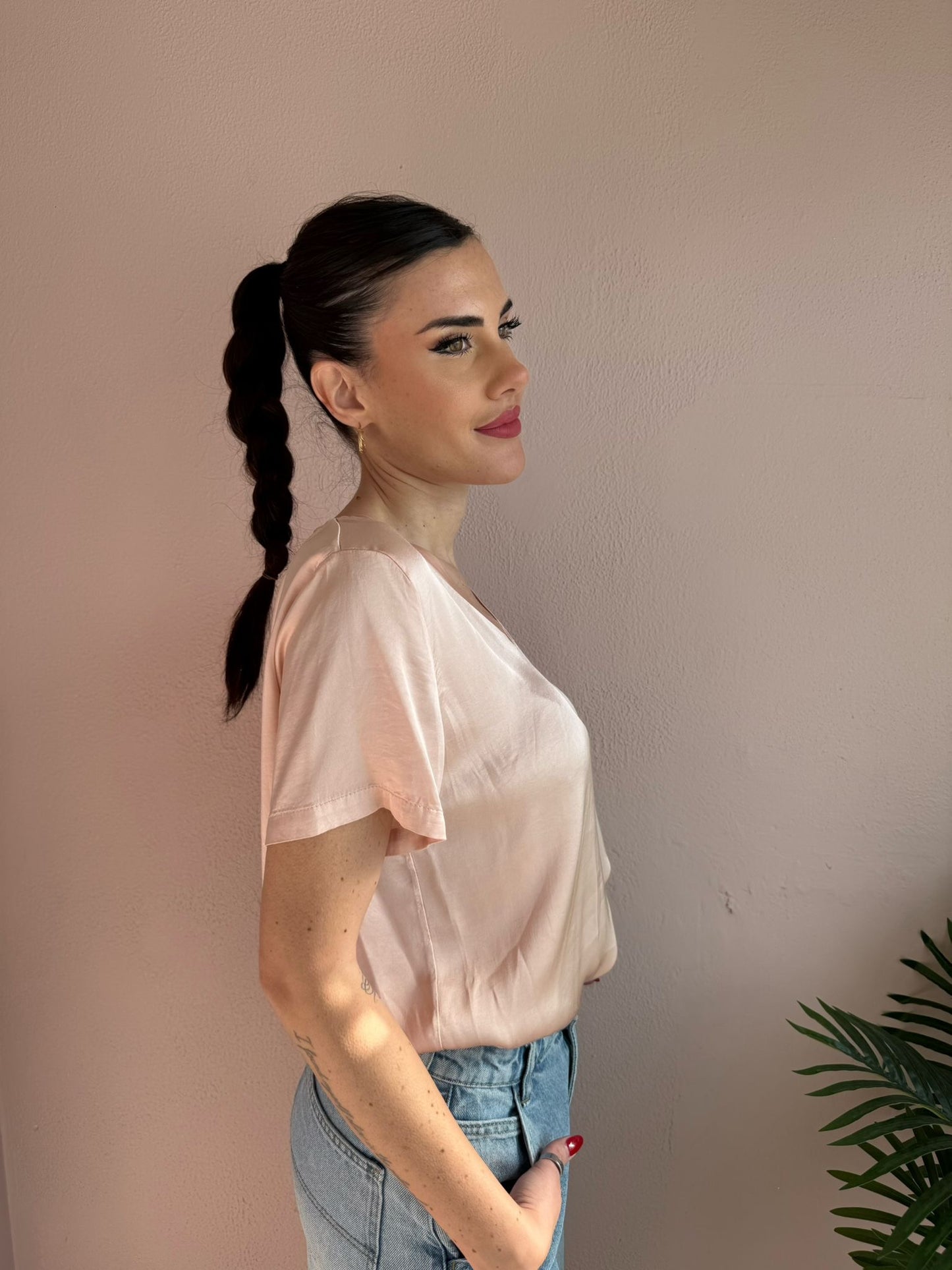 T-shirt in satin a Rosa