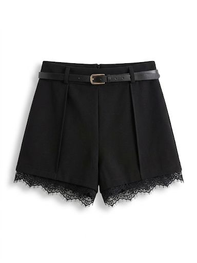Shorts Neri con Orlo in Pizzo